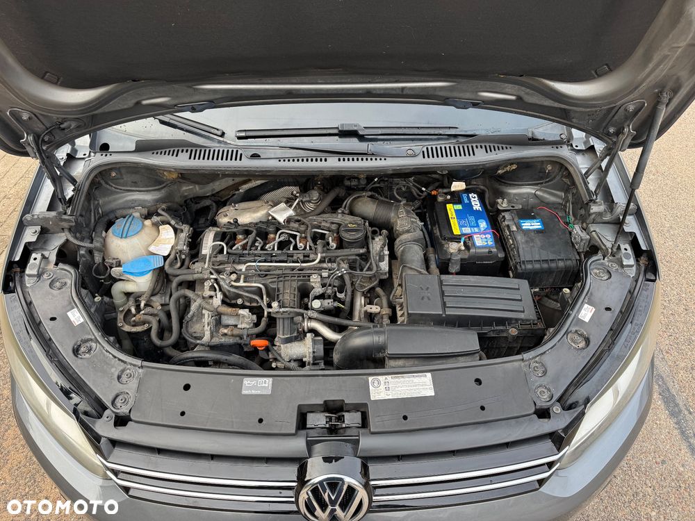 Volkswagen Caddy Maxi Trendline Mixt DSG - 33