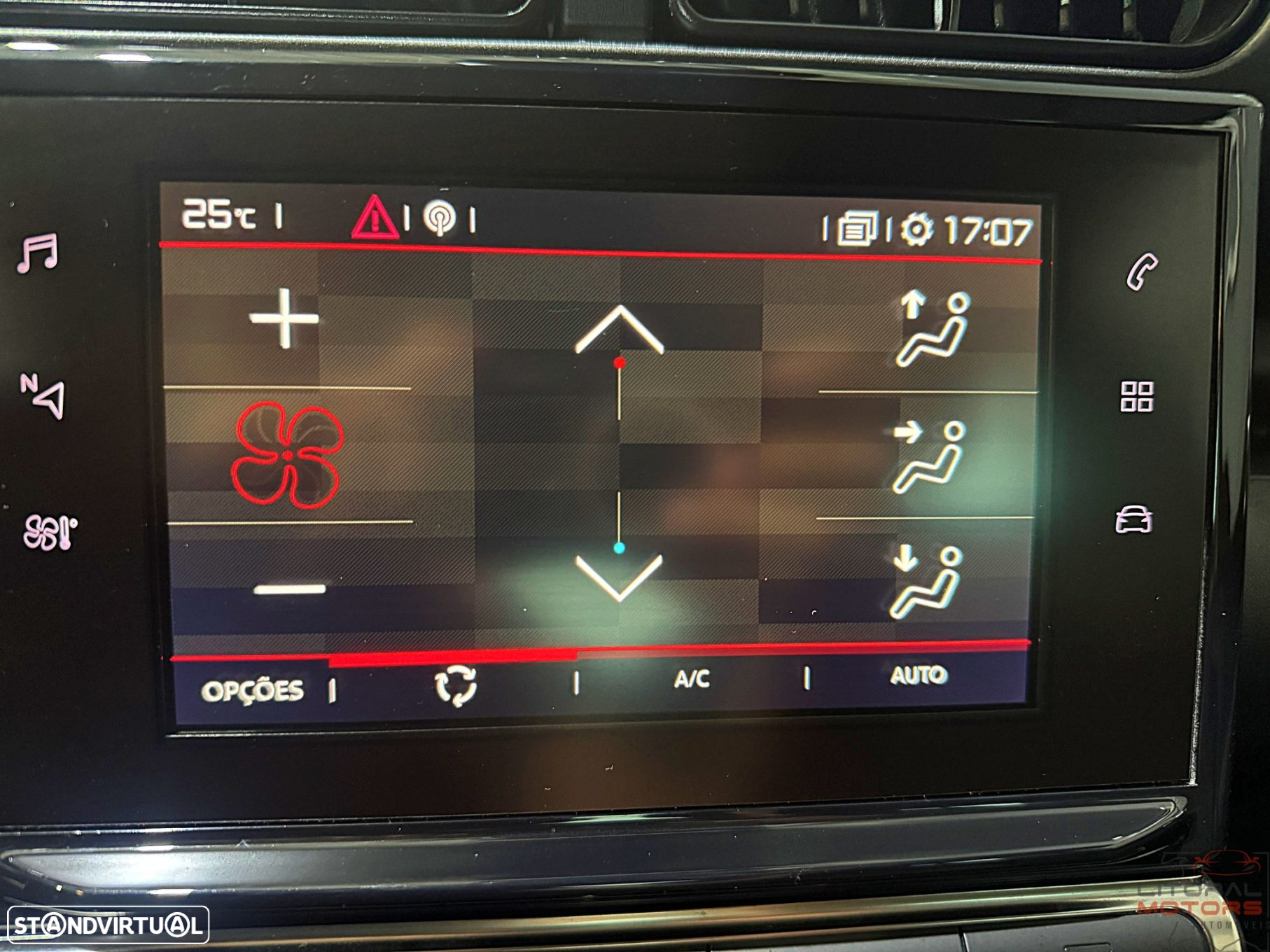 Citroën C3 Aircross 1.2 PureTech Shine EAT6 - 29