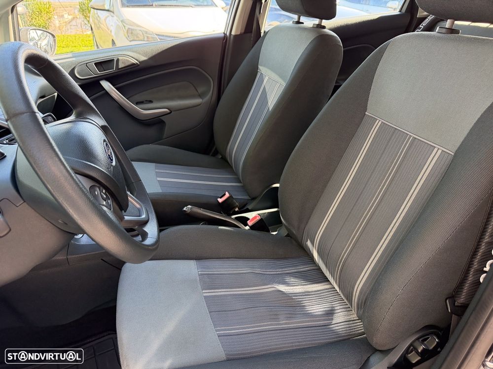 Ford Fiesta 1.25 Techno - 12