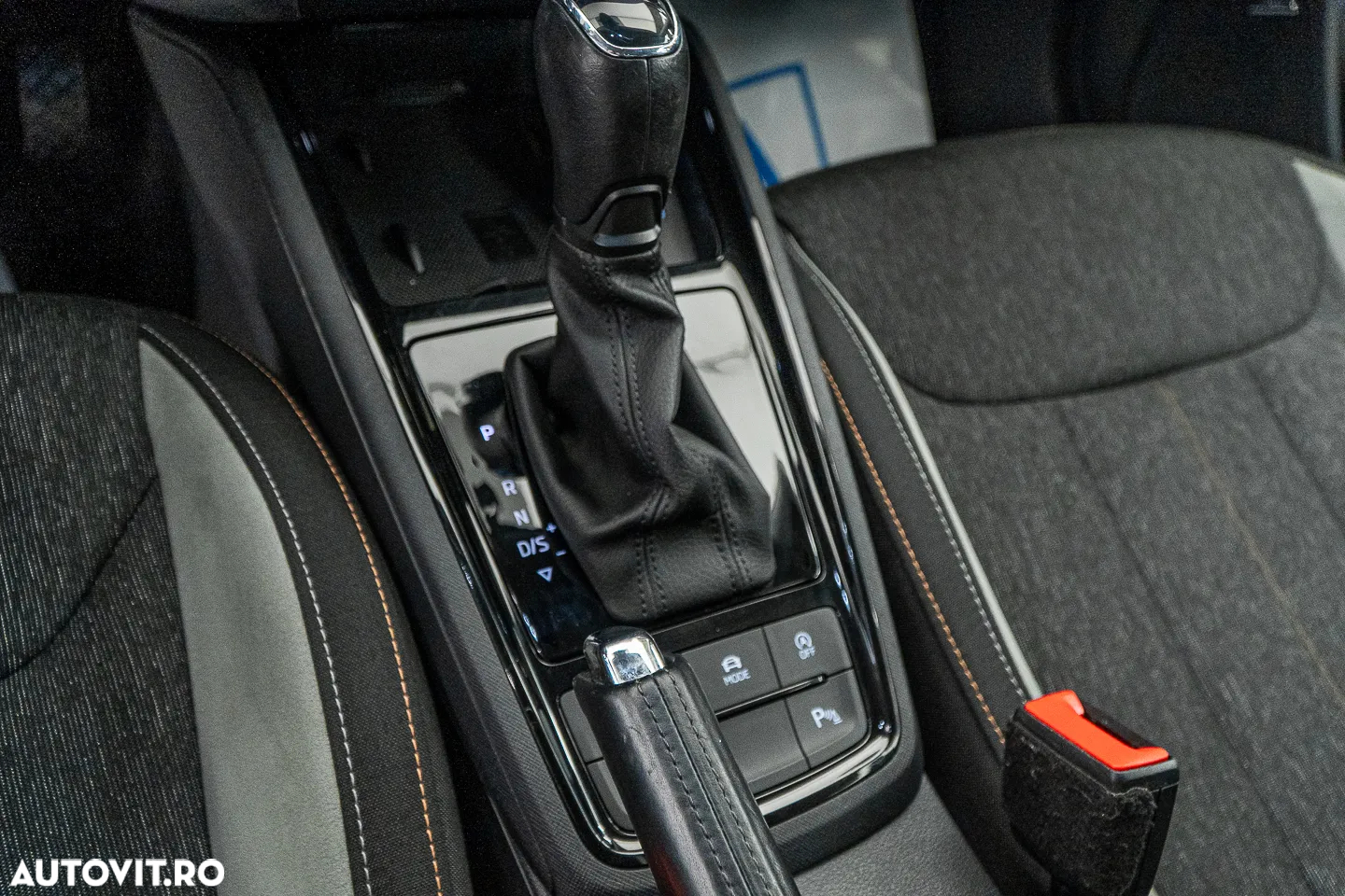 Skoda Kamiq 1.0 TSI DSG Style - 38