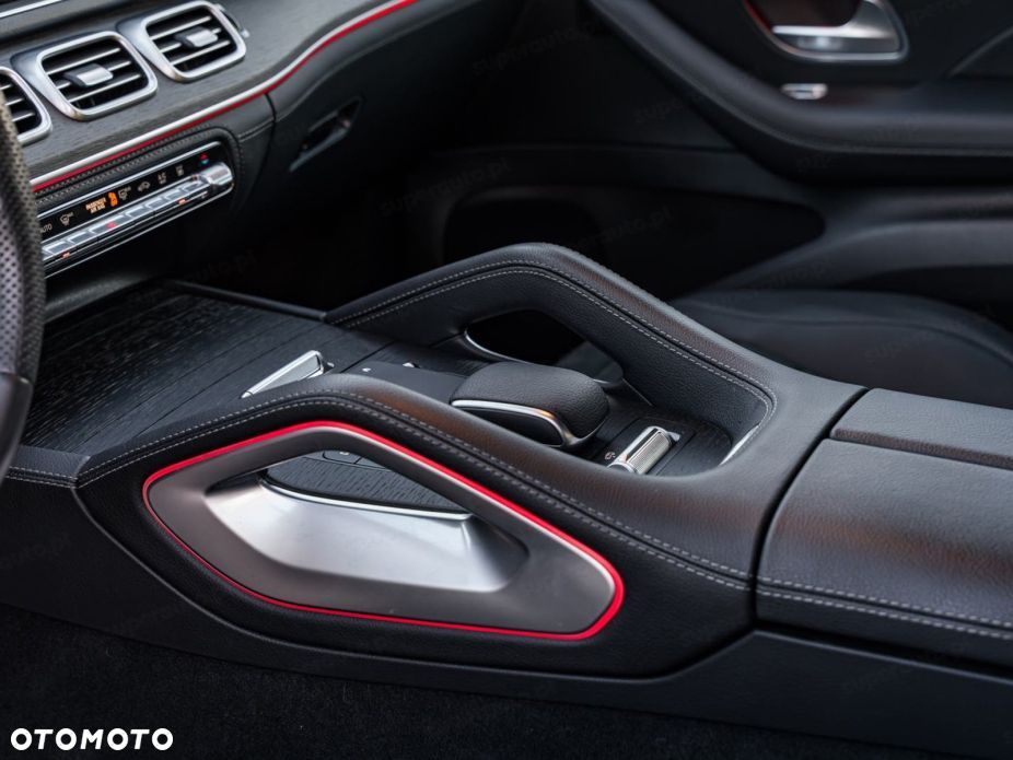 Mercedes-Benz GLE 300 d mHEV 4-Matic AMG Line - 14