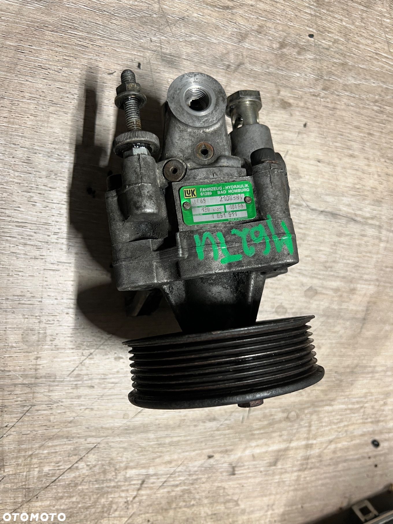 Pompa wspomagania V8  m60 m62tu 1091911 LF68 130Bar - 1