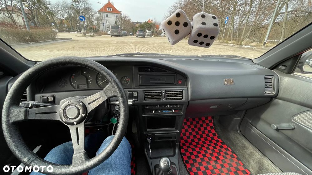 Toyota Corolla 1.8D XL - 9