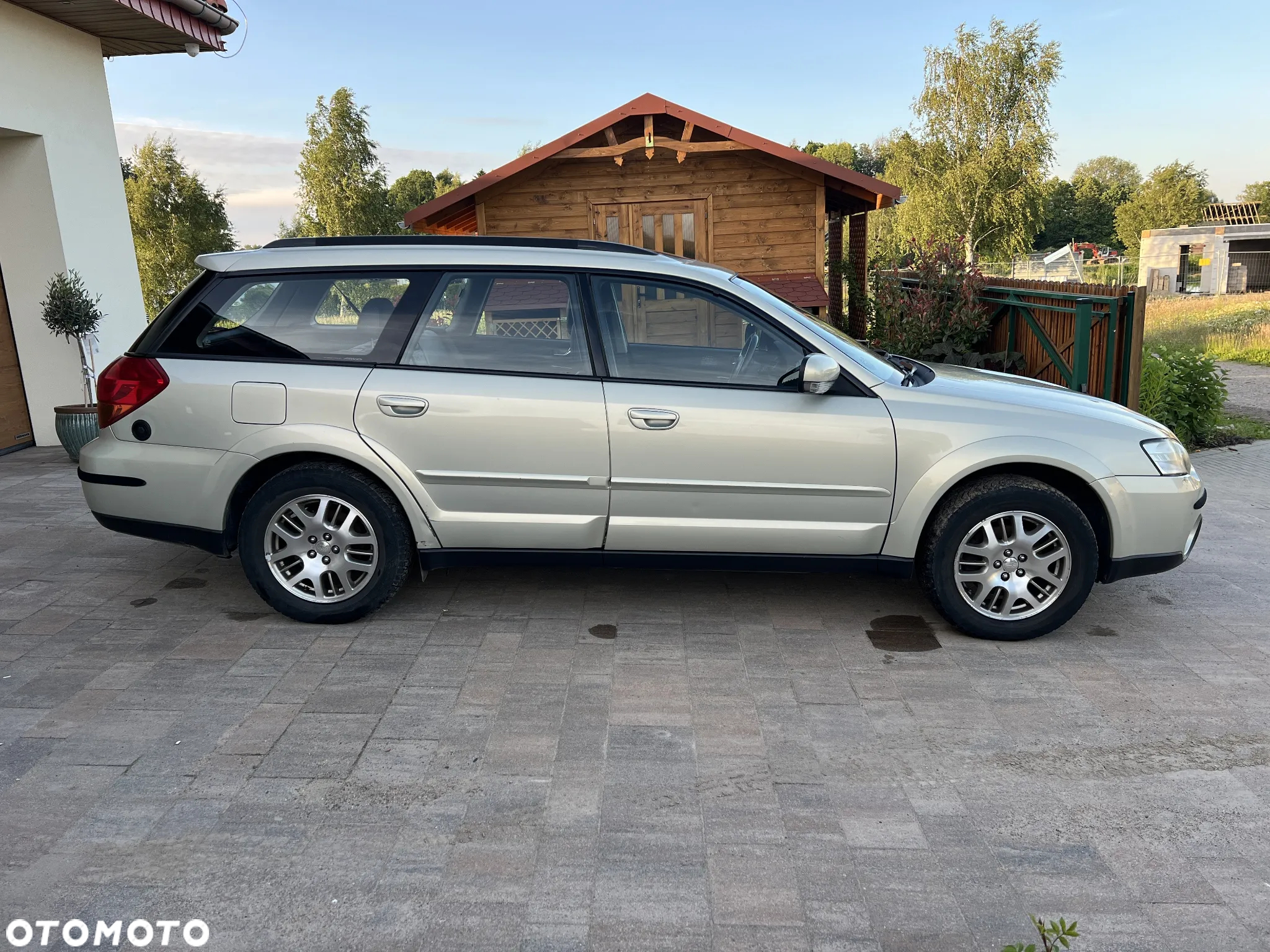 Subaru Outback - 6