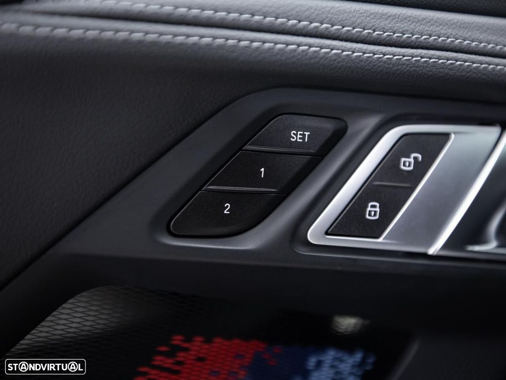 BMW M2 Auto - 22