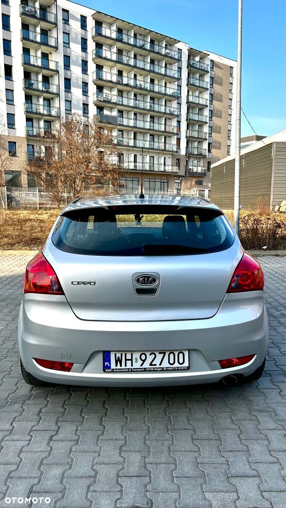 Kia ProCeed 1.6 CVVT LX - 12