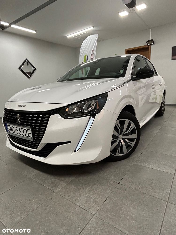 Peugeot 208 2021