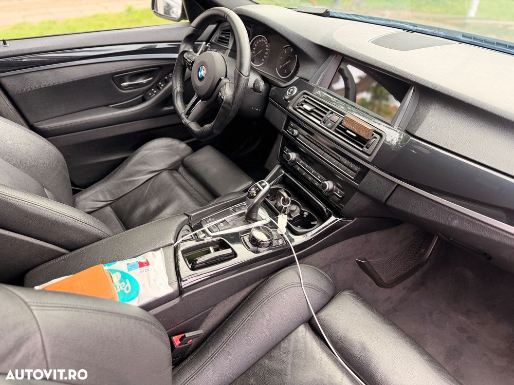 BMW Seria 5 520d - 5