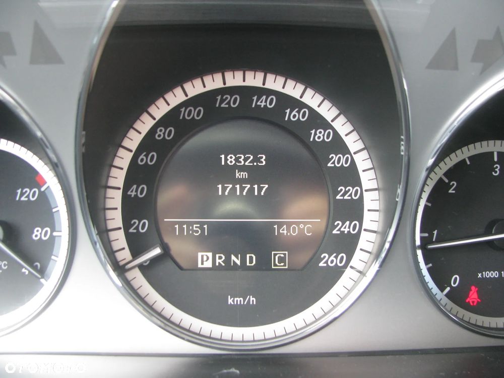 Mercedes-Benz GLK 220 CDI 4Matic (BlueEFFICIENCY) 7G-TRONIC - 3