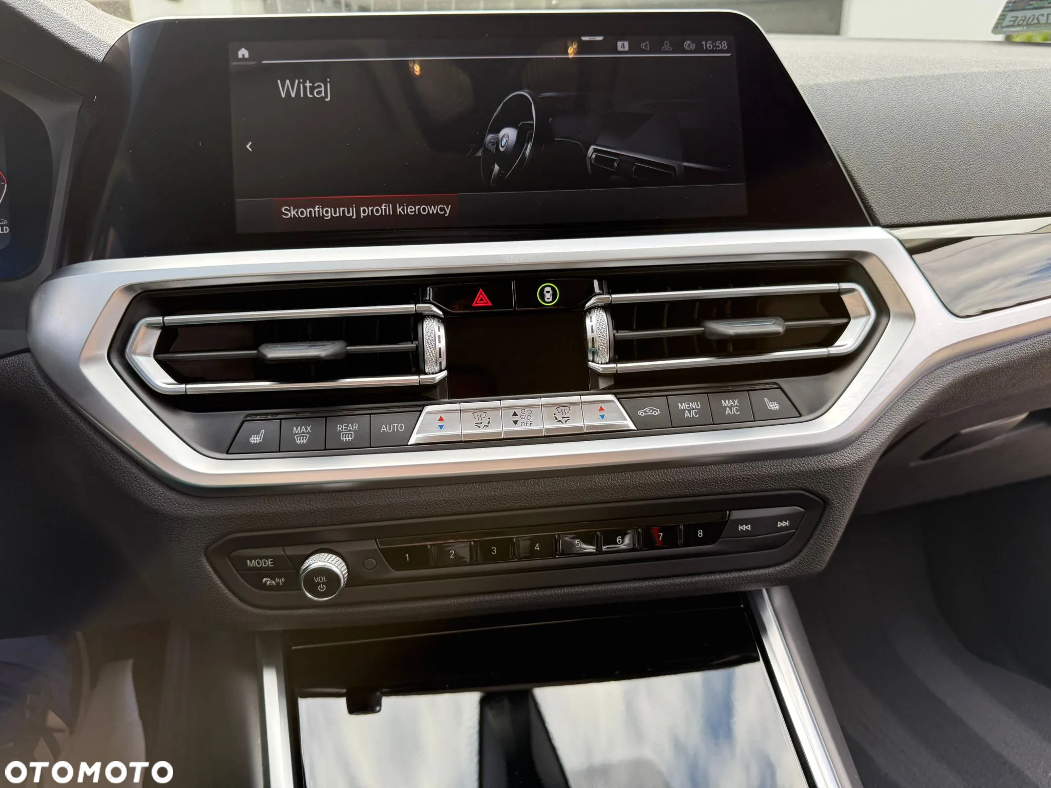 BMW Seria 3 320d Sport Line - 31