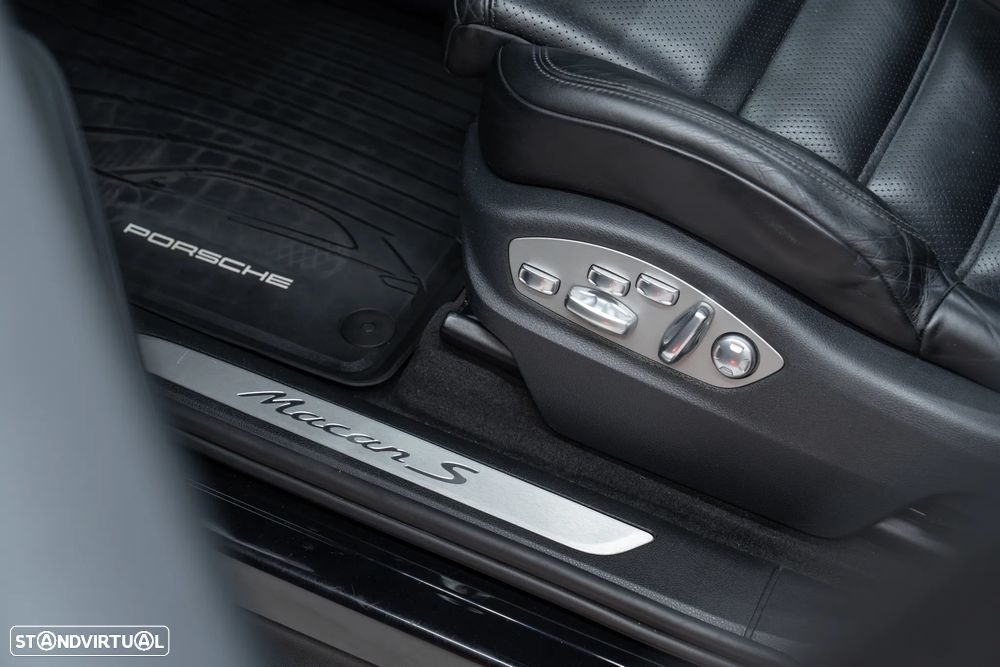 Porsche Macan S - 26