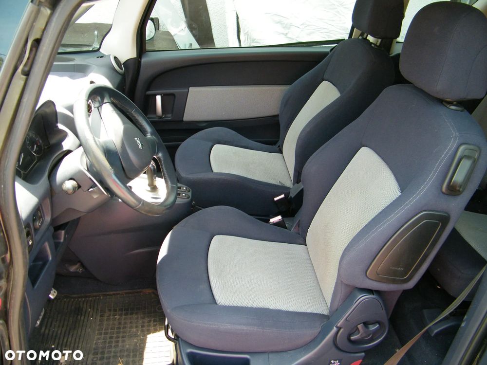 Peugeot 1007 (05-09r.) 1.6 BG 109KM silnik TU5JP4 Skrzynia 20CP64 lakier EXLD. Cały na części - 7