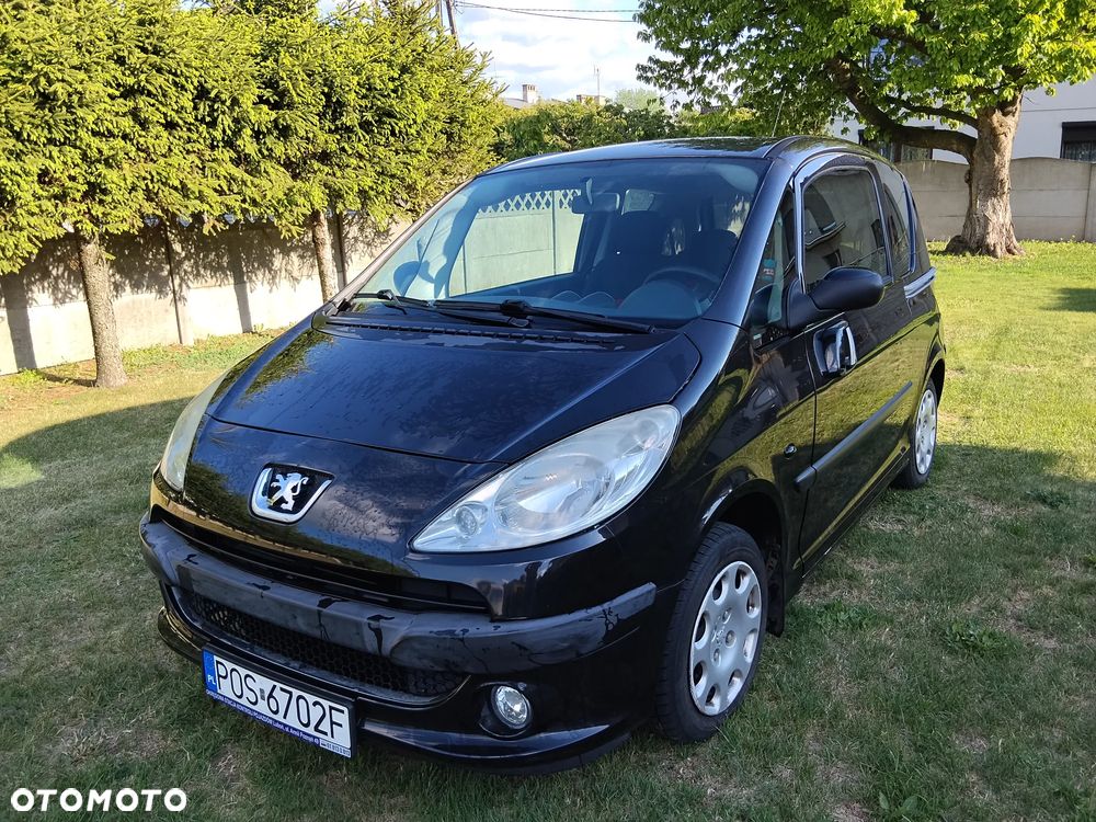 Peugeot 1007 - 1