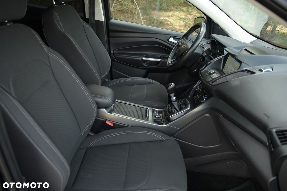 Ford Kuga 1.5 TDCi 2x4 Trend - 21