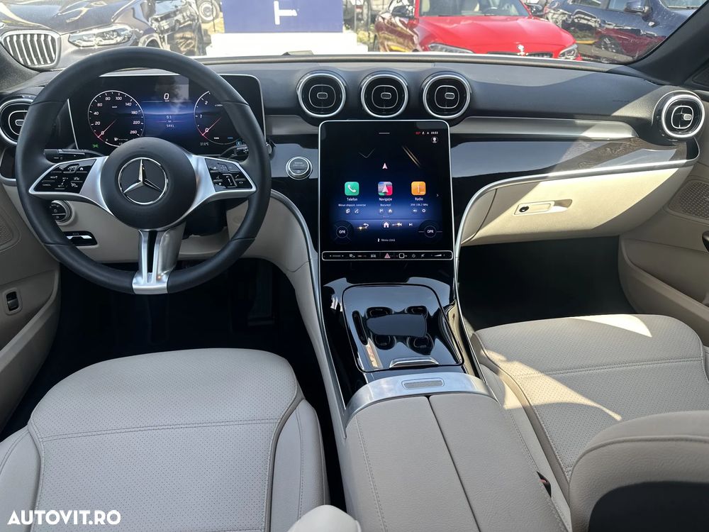 Mercedes-Benz C - 10