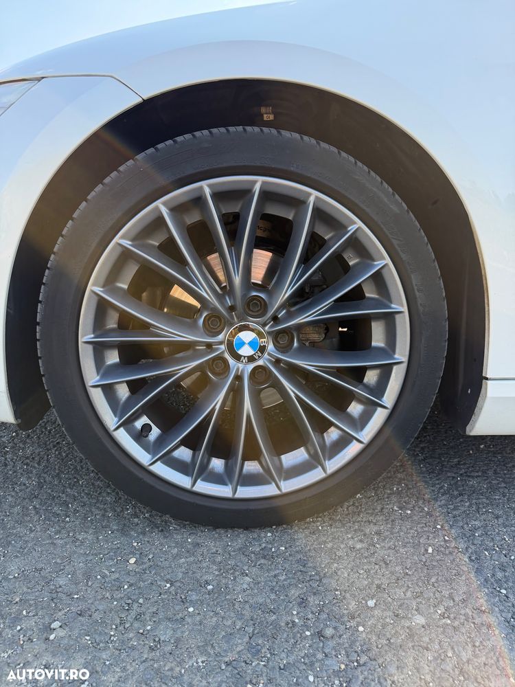 BMW Seria 3 320i Aut. Edition Exclusive - 11