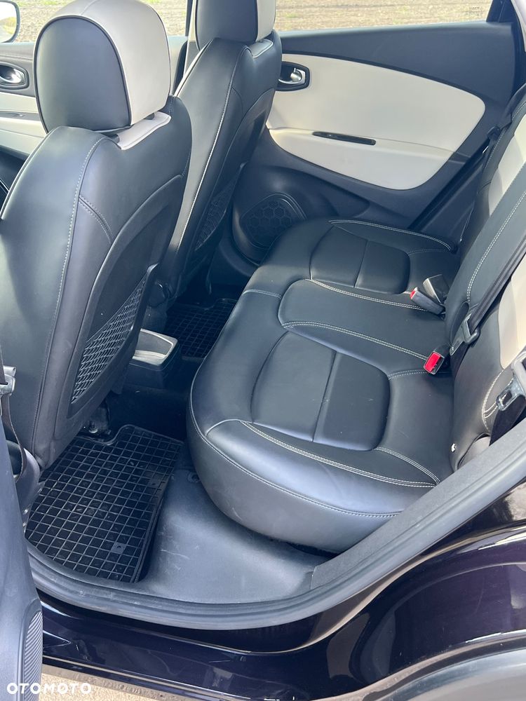 Renault Captur 1.2 Energy TCe Initiale Paris EDC - 11