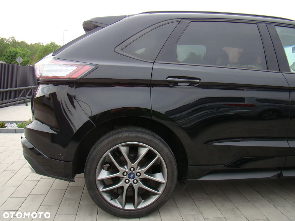 Ford Edge 2.0 TDCi Bi-Turbo 4x4 ST-LINE - 12