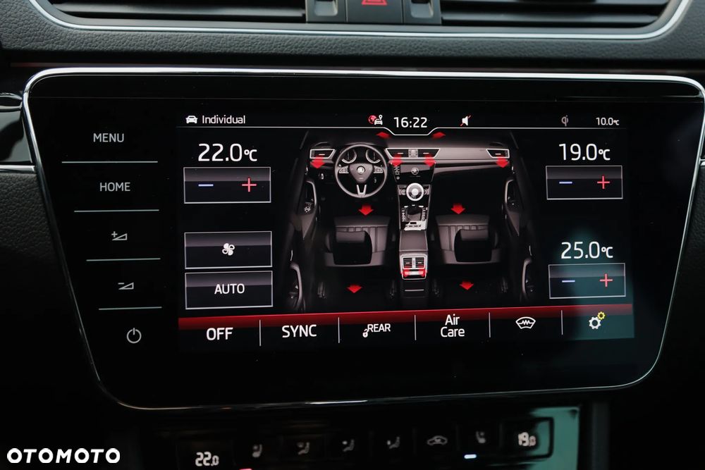 Skoda Superb 2.0 TDI SCR 4x4 L&K DSG - 18