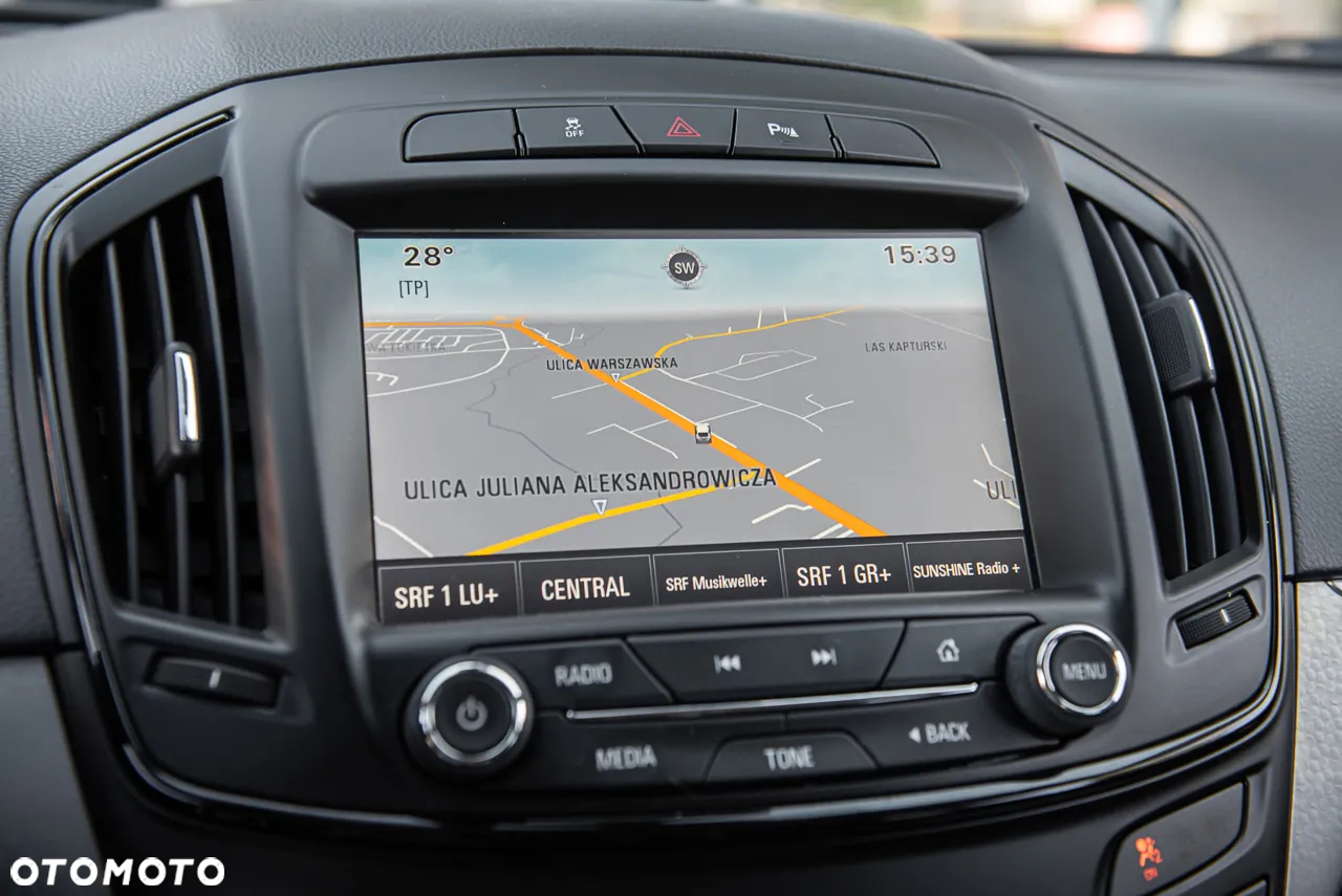 Opel Insignia - 22