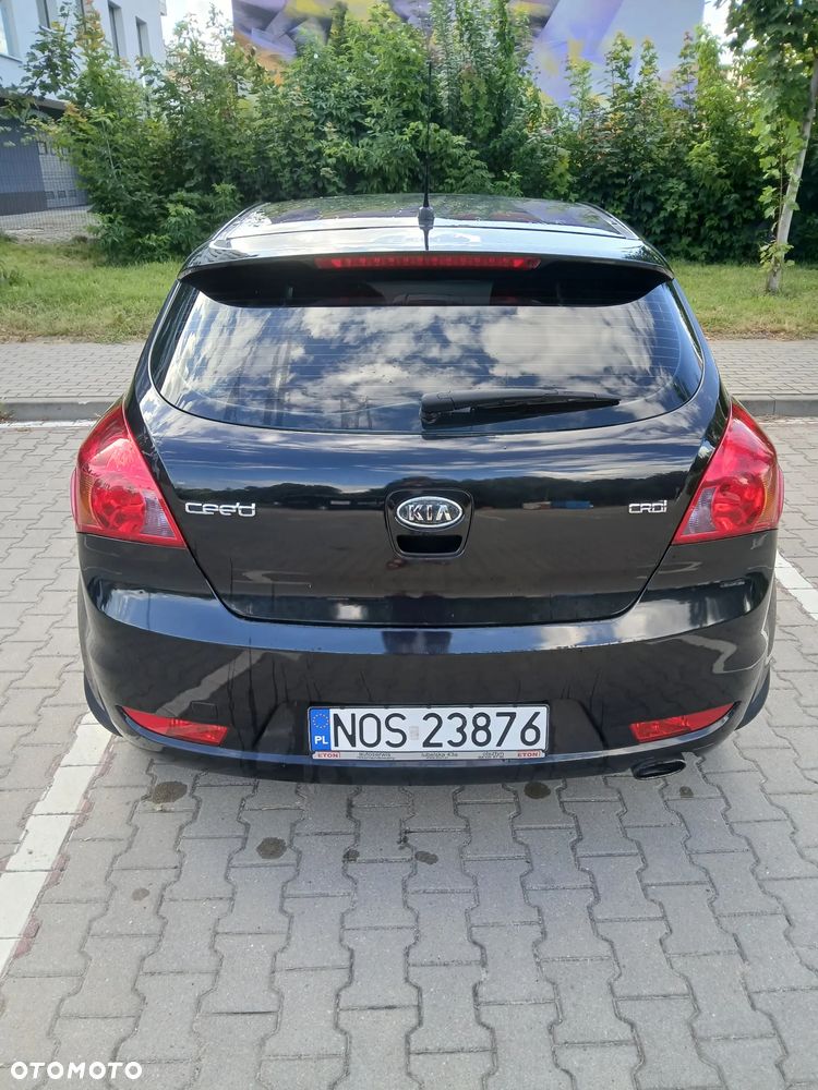 Kia Ceed 1.6 Crdi Comfort - 4