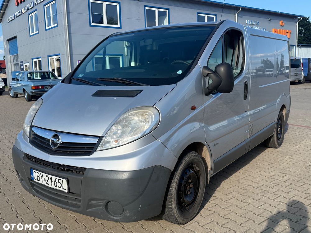 Opel Vivaro 2.0cdti 115KM klima zarejestrowany - 1