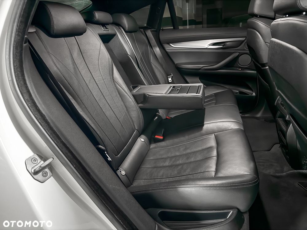 BMW X6 xDrive40d M Sport - 34