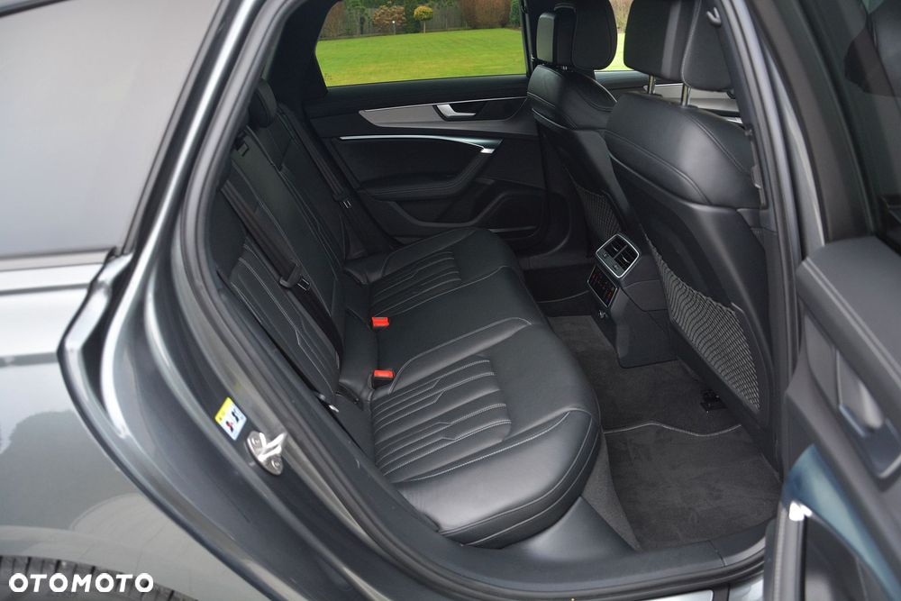 Audi A6 Avant 55 TFSI e quattro S tronic sport - 16