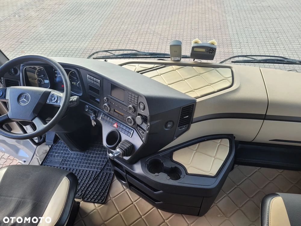 Mercedes-Benz Actros 450 - 5