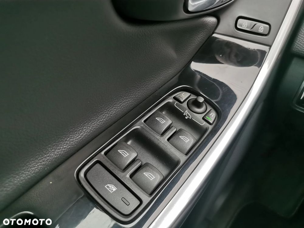 Volvo XC 60 D3 Momentum - 20