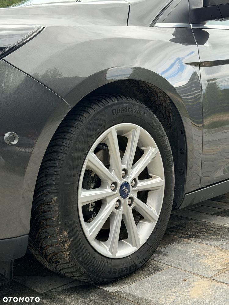 Ford Focus 1.0 EcoBoost Titanium Business - 19