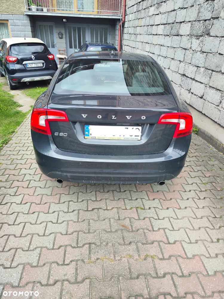 Volvo S60 D5 Summum - 6