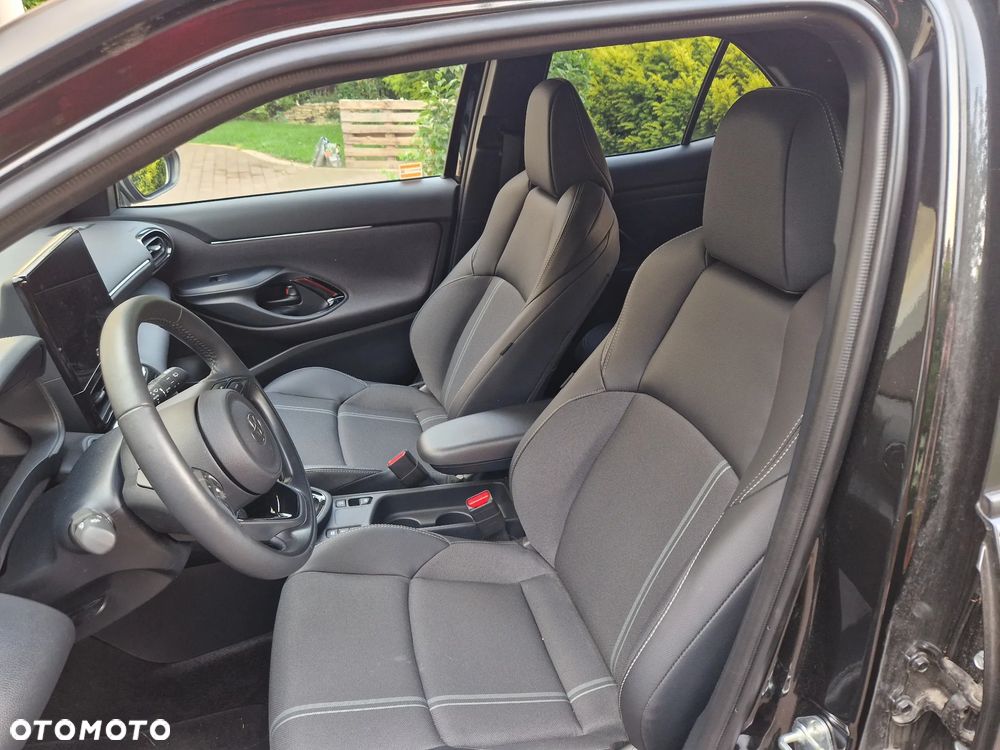 Toyota Yaris Cross Hybrid 1.5 Executive - 15