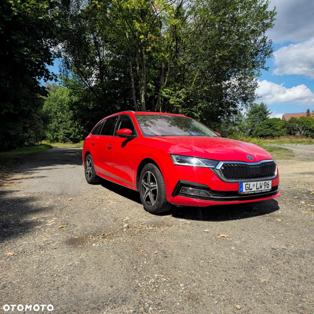 Skoda Octavia 2.0 TDI DSG Exclusive Plus - 3