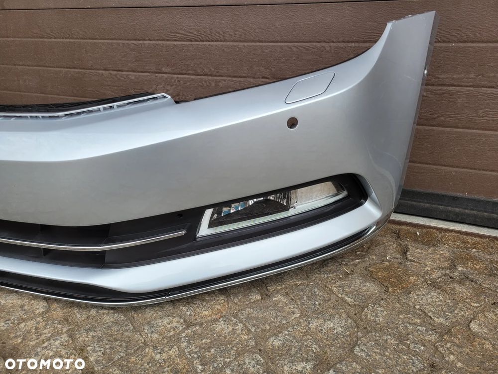 ZDERZAK PRZEDNI PRZÓD VW PASSAT B8 HIGHLINE LA7W PDC HALOGENY SPRYSKIWACZE - 10