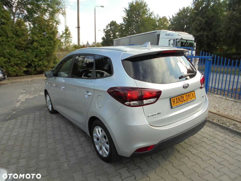 Kia Carens 1.6 GDI L 7os - 3