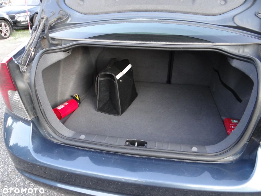 Volvo S40 2.0D - 7