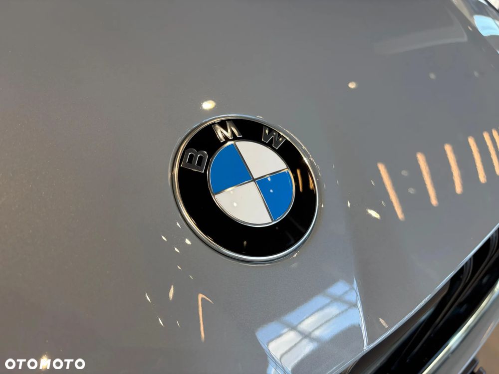 BMW Seria 2 220 mHEV - 15