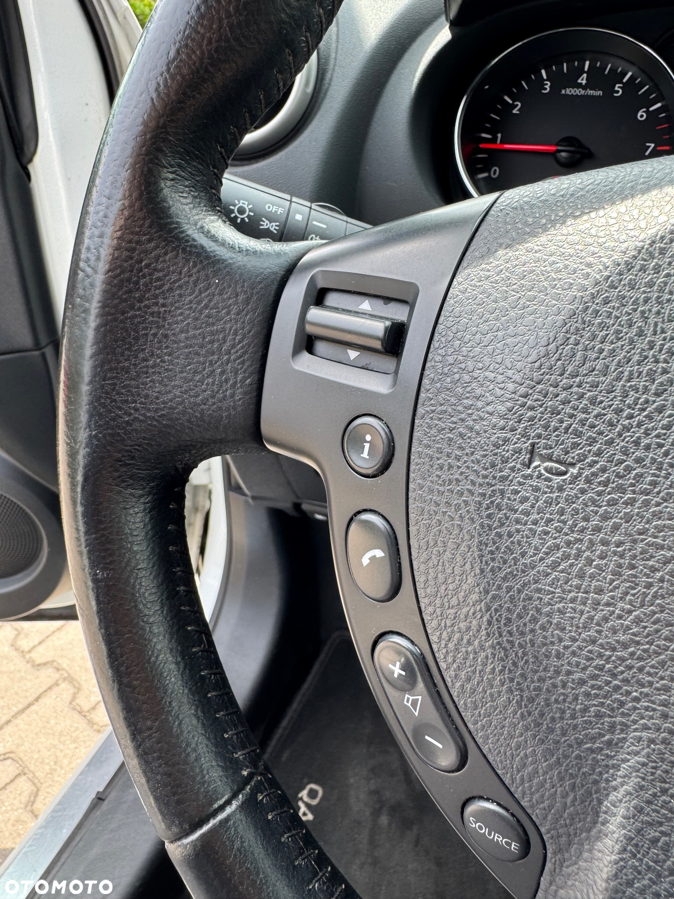 Nissan Qashqai 1.6 Acenta - 31