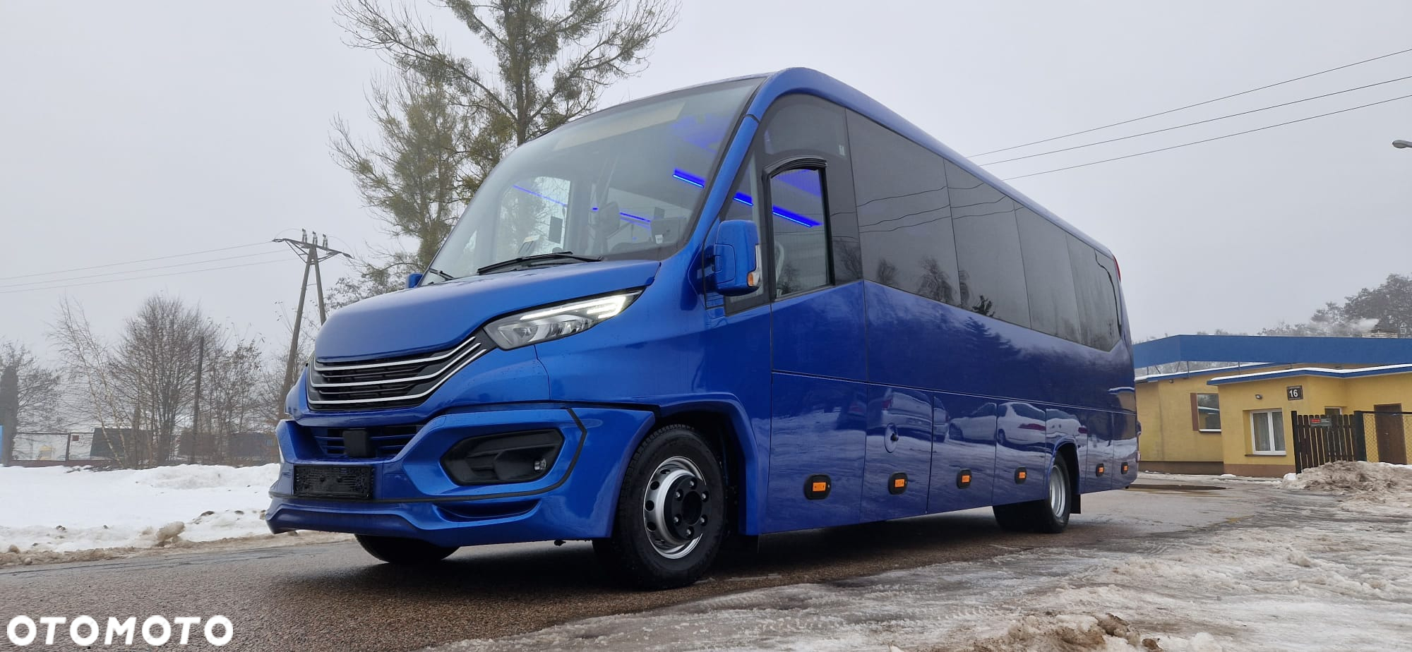 Iveco TOURISTIC ŻAK 70C - 2