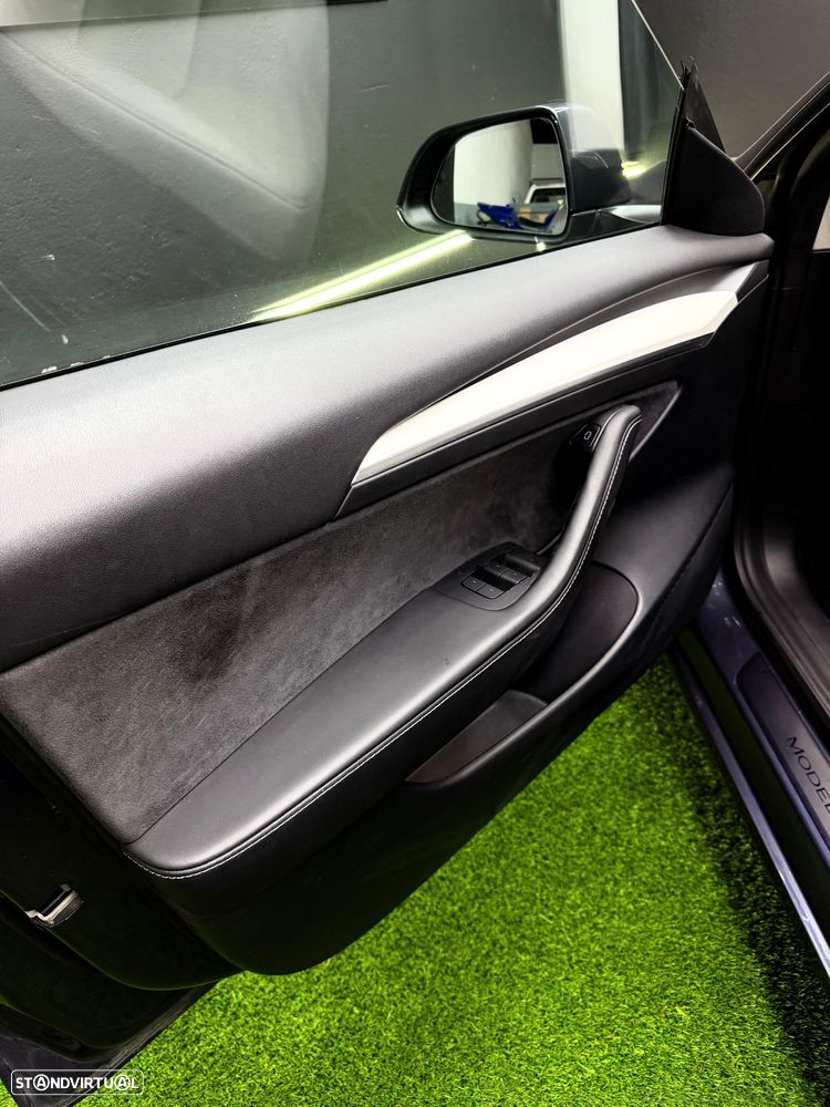 Tesla Model 3 Long Range AWD Dual Motor - 14