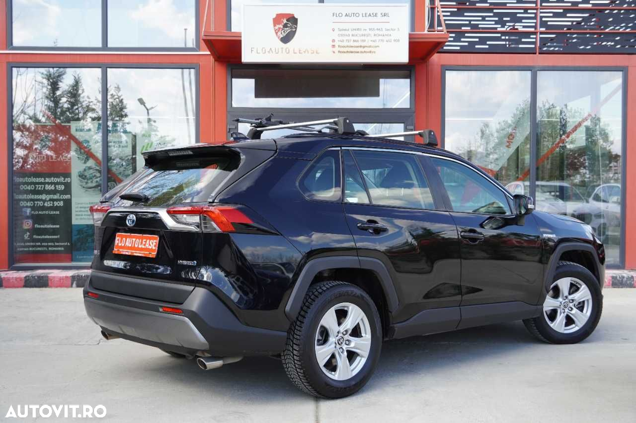 Toyota RAV4 - 5