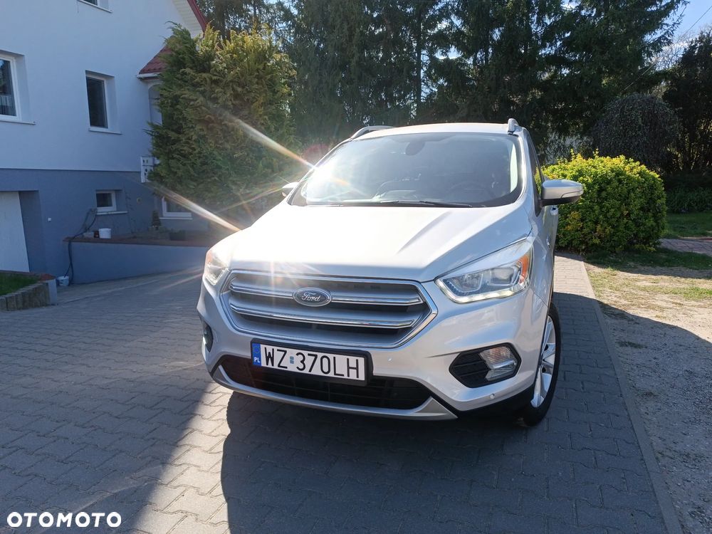 Ford Kuga 2.0 TDCi 4x2 Titanium - 1