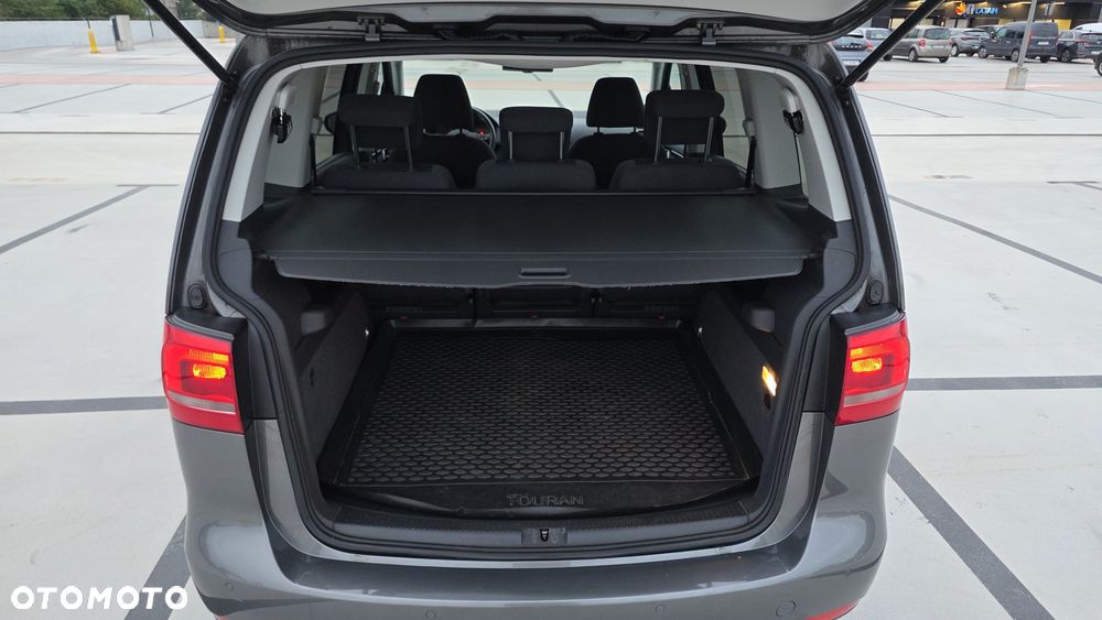 Volkswagen Touran 1.2 TSI BlueMotion Technology Highline - 17