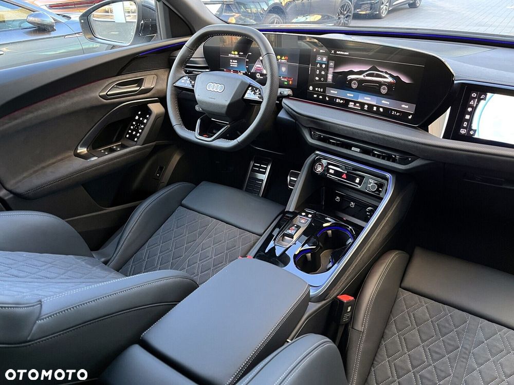 Audi Q5 Sportback - 16