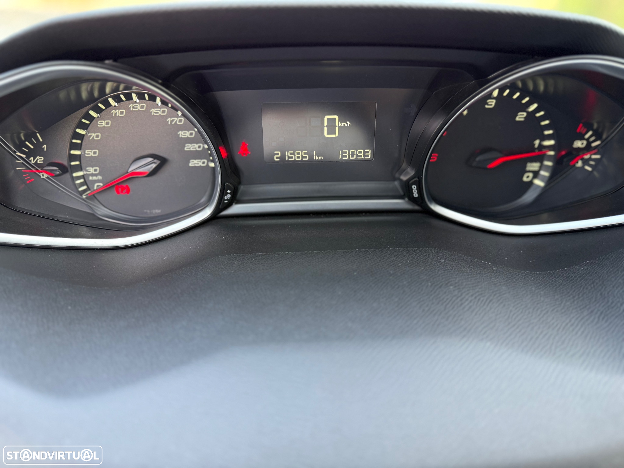 Peugeot 308 SW 1.6 BlueHDi Style - 9