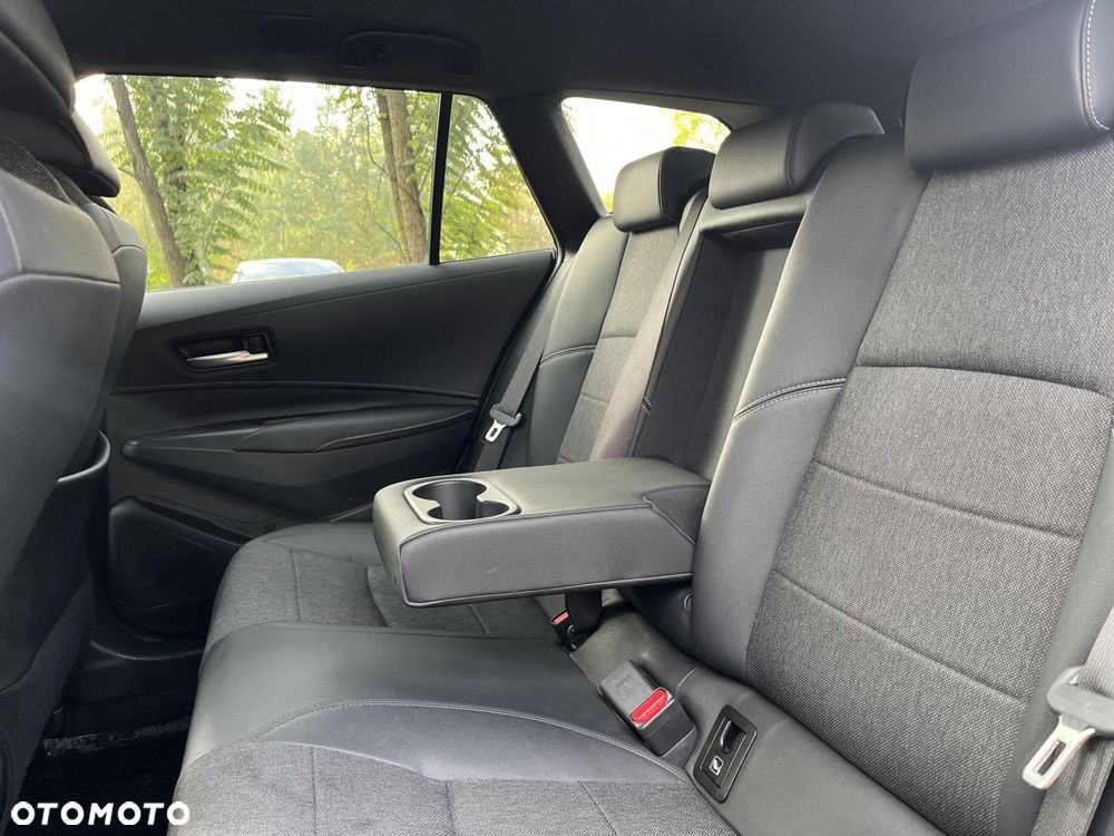 Toyota Corolla 1.8 Hybrid Comfort - 15