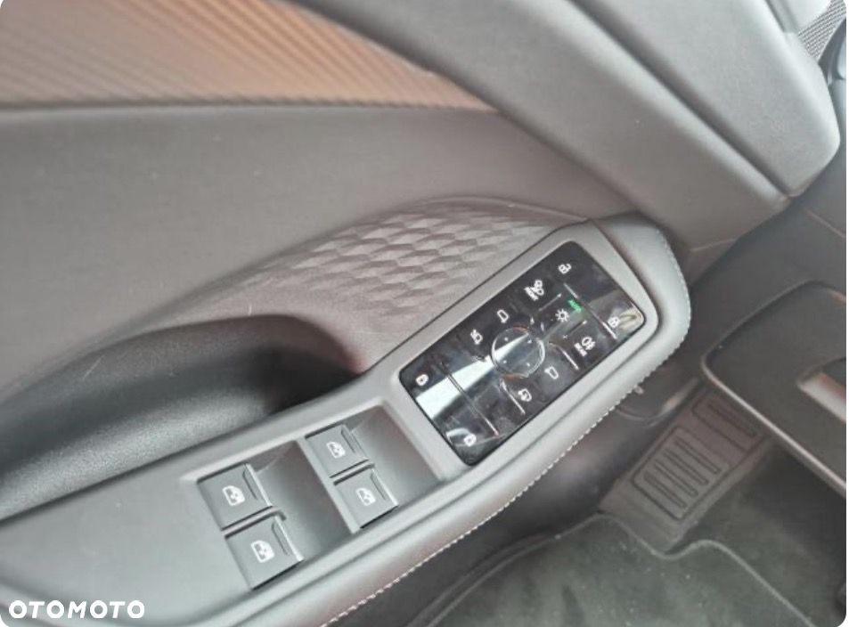 Audi A6 Avant 40 TDI S tronic design - 15