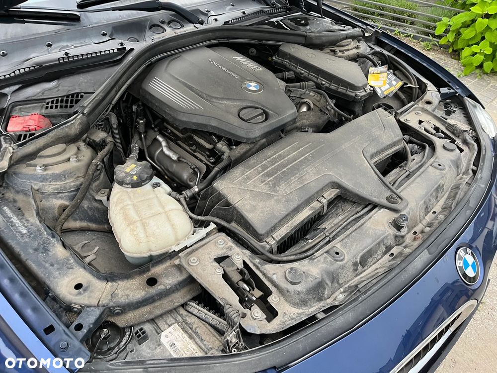 BMW Seria 3 318d Advantage - 12
