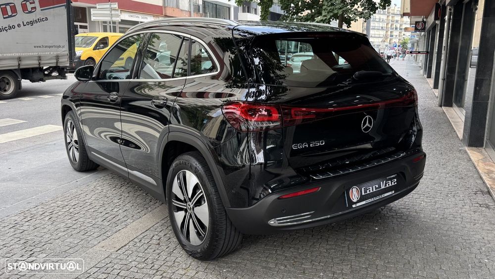 Mercedes-Benz EQA 250 Progressive - 8
